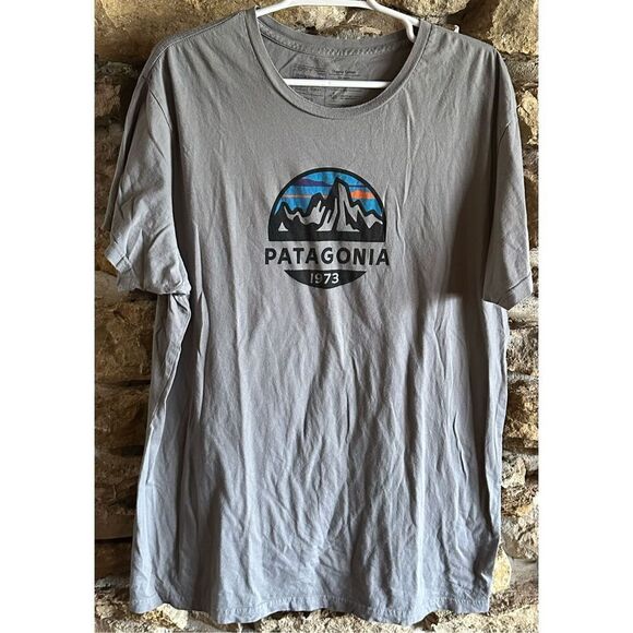Men’s Grey Patagonia Short Sleeve Slim Fit Organic Cotton T Shirt Size XXLarge - Picture 1 of 4